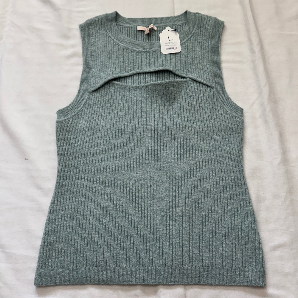 NEW Skies Are Blue Large Cut Out Sweater Tank Top‎ in Sage Green Sleeveless Y2K